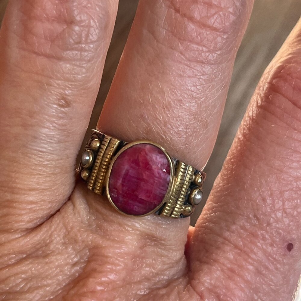 Raw ruby ring from Sundance - Picture 7 of 8